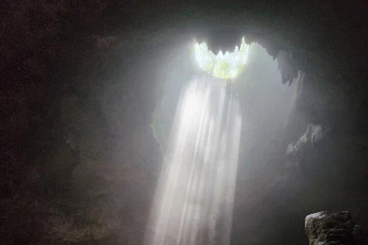 Yogyakarta Day Tour: Jomblang Cave and Timang Beach gondola ride