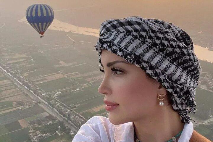 Hot air balloon ride over the Luxor