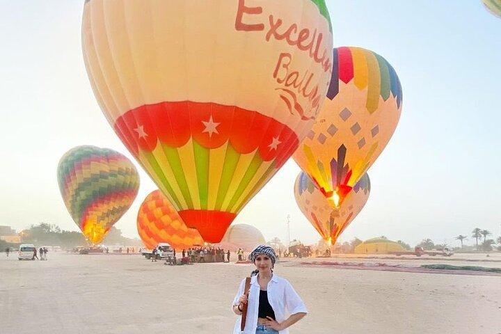 Hot air balloon ride over the Luxor