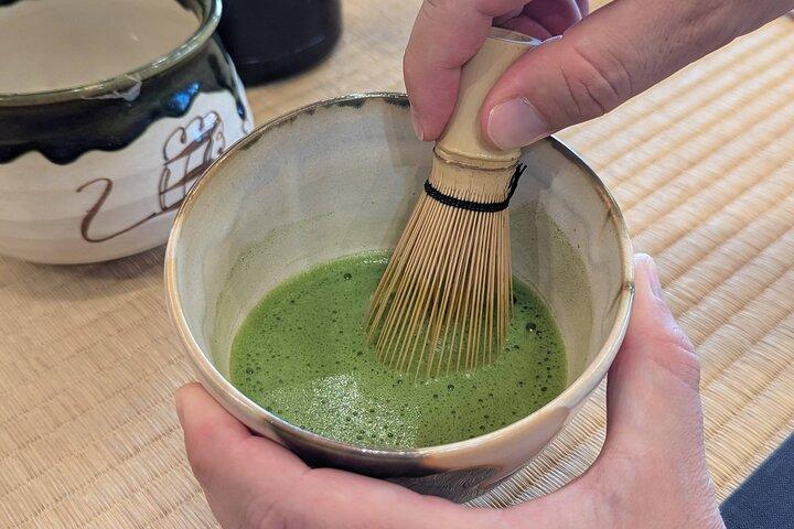 Nagano Zenkoji Temple Tour and Tea Ceremony Experience