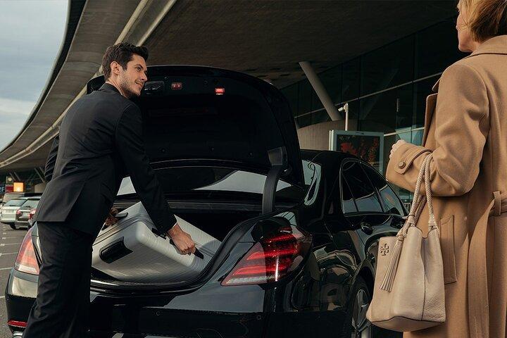 Private Airport and Port Transfer in Lisbon