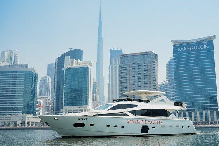 Dubai Water Canal Luxury Yacht Tour with Tropical Drinks