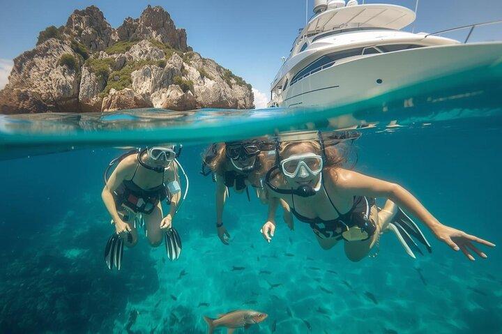Private 38ft Yacht Charter in Cabo San Lucas Custom Cruise