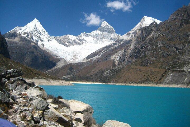Full-day tour, Trekking Adventure to Laguna Paron at 4200meters