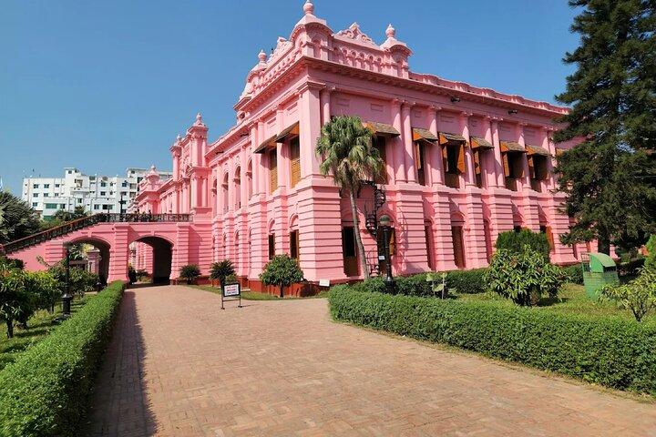Half day Tour Dhaka with Pick up and Drop off Included