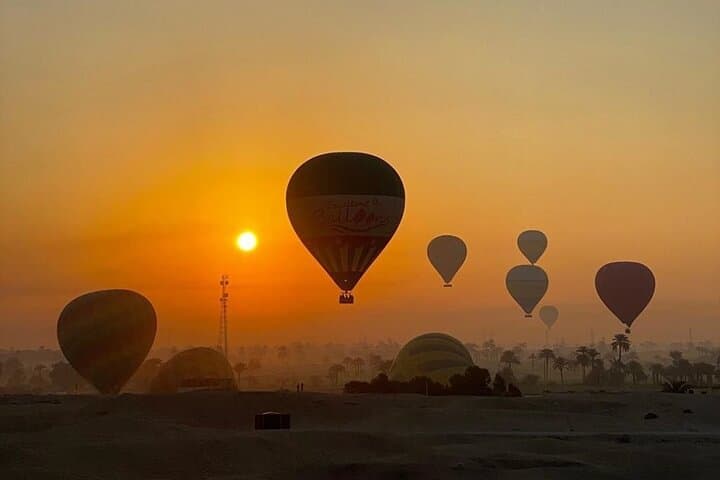 Sunrise Hot Air Balloon in Luxor with Transfers Included