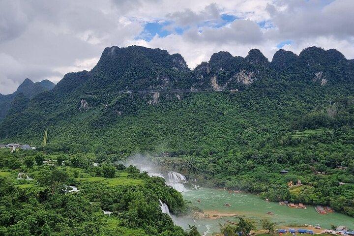 2 Nights Ban Gioc Waterfall and Local Villages Tour from Hanoi