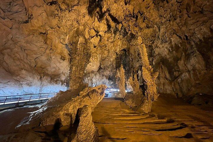 2 Nights Ban Gioc Waterfall and Local Villages Tour from Hanoi