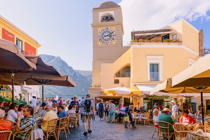Capri Island with Blue Grotto: Day Trip from Rome