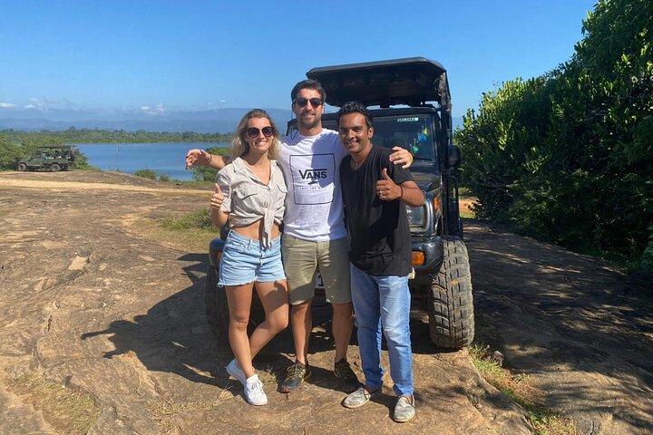 7 Days Tour in Sri Lanka Hotels with Breakfast and Luxury Car