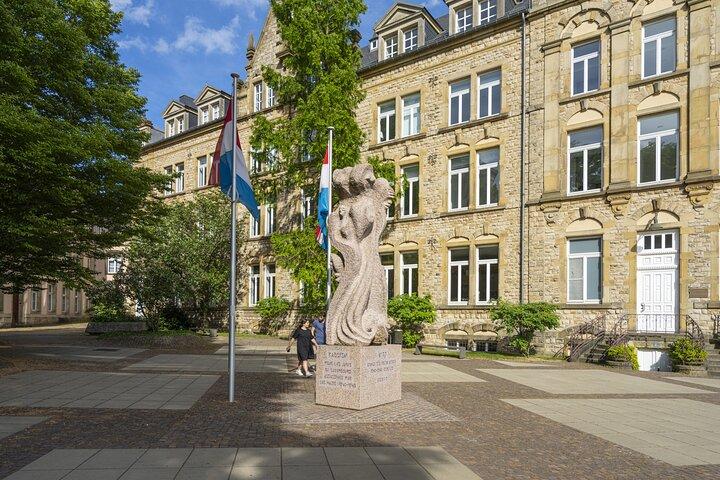 Luxembourg Historic Downtown Self Guided Audio Walking Tour