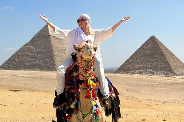 Giza Pyramids Half Day Tour with Sphinx and Hotel Pickup