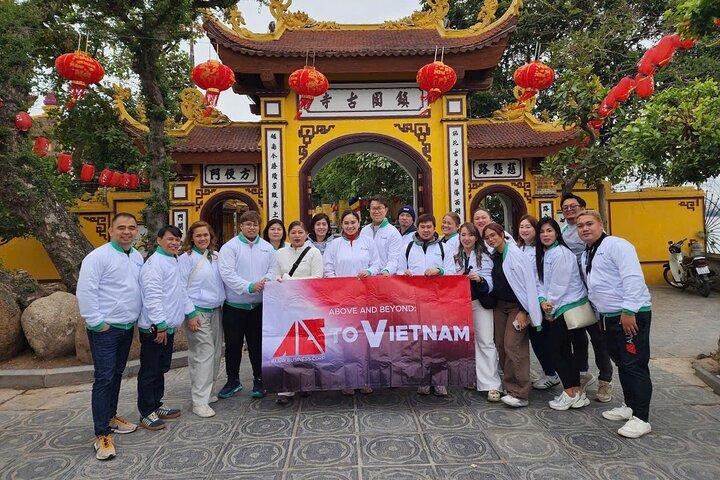 Discover Hanoi City Tour with 5 Famous Attractions