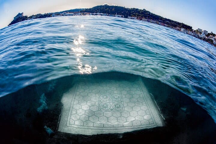 Double Dive Tour in Baia Submerged Park for Certified Divers