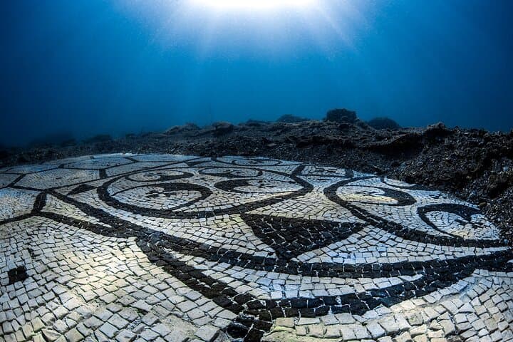 Double Dive Tour in Baia Submerged Park for Certified Divers