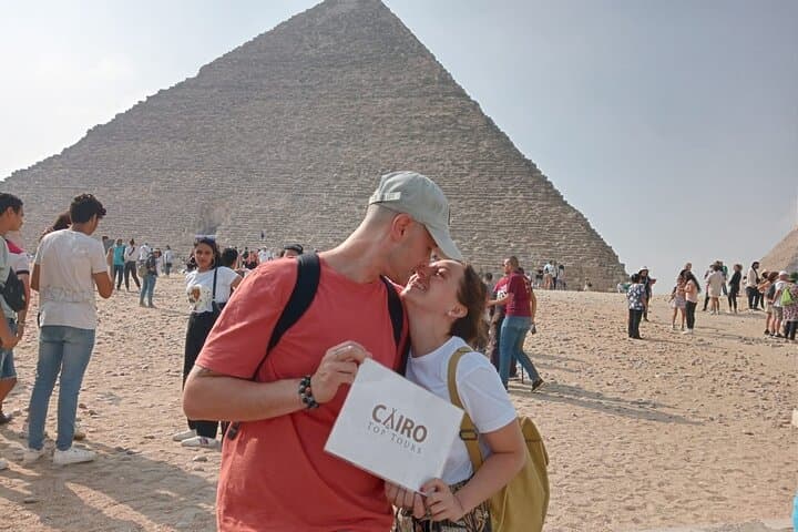 4 Hour Giza Pyramids & Sphinx Tour