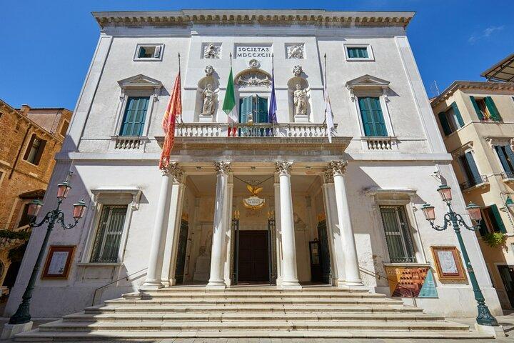 Venice 3,5 hrs tour: Doge's Palace, St Mark's and Hidden Gems
