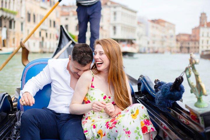 Private Gondola Ride and Photoshoot