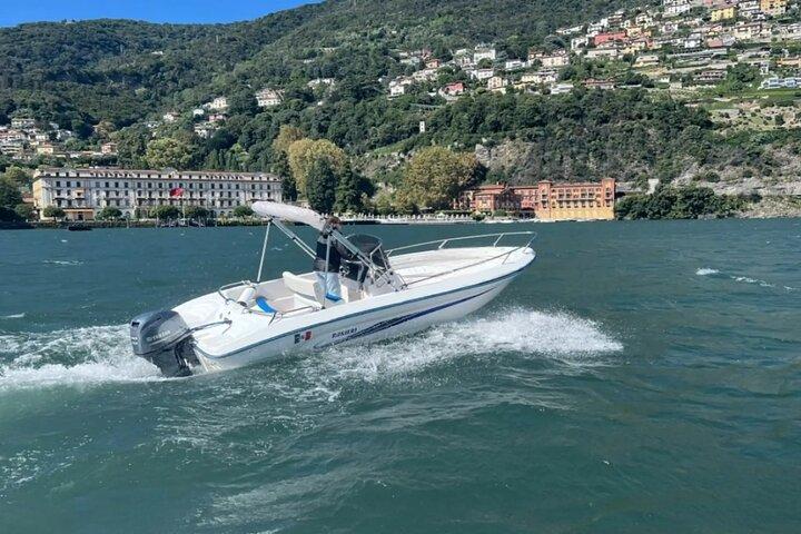 Self Drive Boat Lake Como - No License - Sunshade - 7ppl
