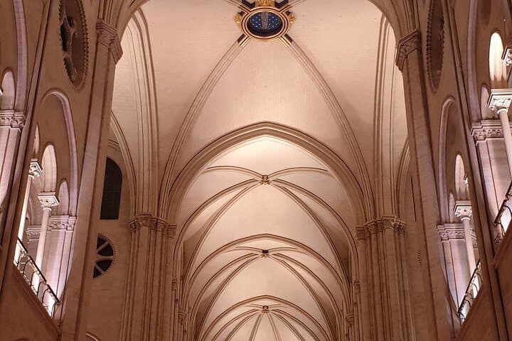 Paris Notre Dame Cathedral Interior Guided Tour