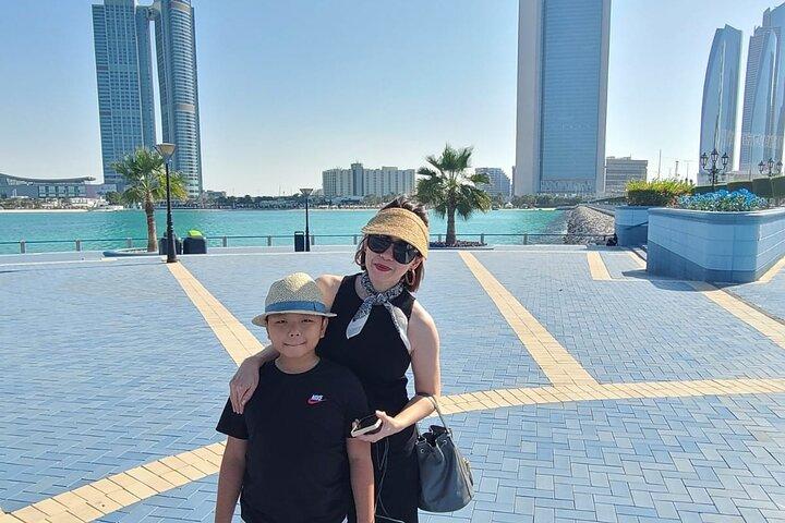 Abu Dhabi Aladdin Tour: Grand Mosque, Etihad, Palace, & Louvre