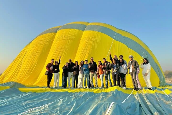 Hot Air Balloon Ride Dubai with Return Transfers and Refreshments