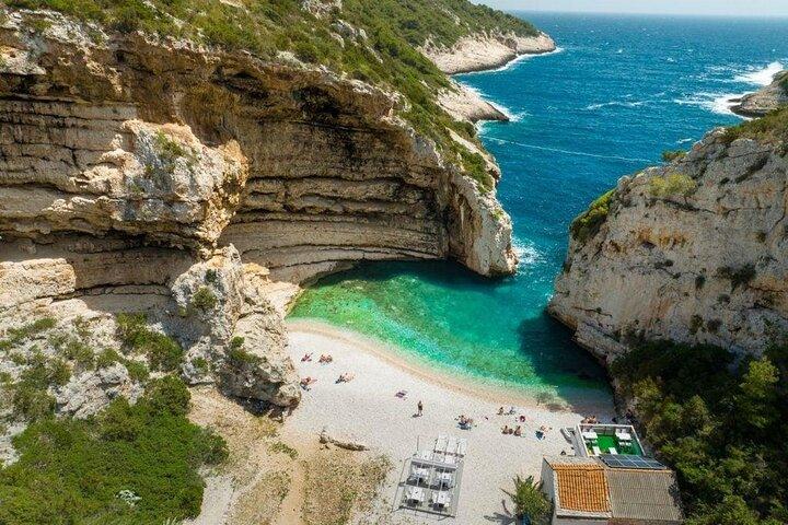 Blue and Green Cave Speedboat Excursion from Hvar Town