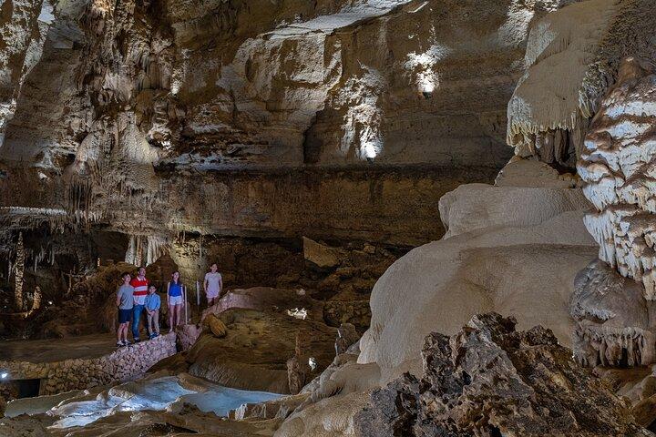 Natural Bridge Caverns Discovery Cavern Tour