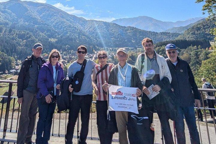 1-Day Shirakawago & Takayama Tour (Round Trip from Kanazawa)