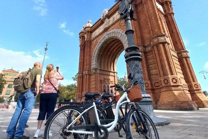 Barcelona Bike City Tour - From Sagrada to the Sea with a Local