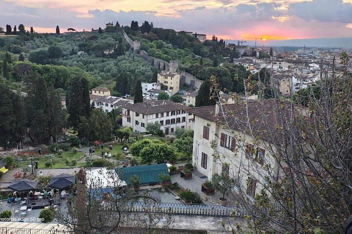 Golf Cart Tour of Florence's Scenic Hills and Michelangelo