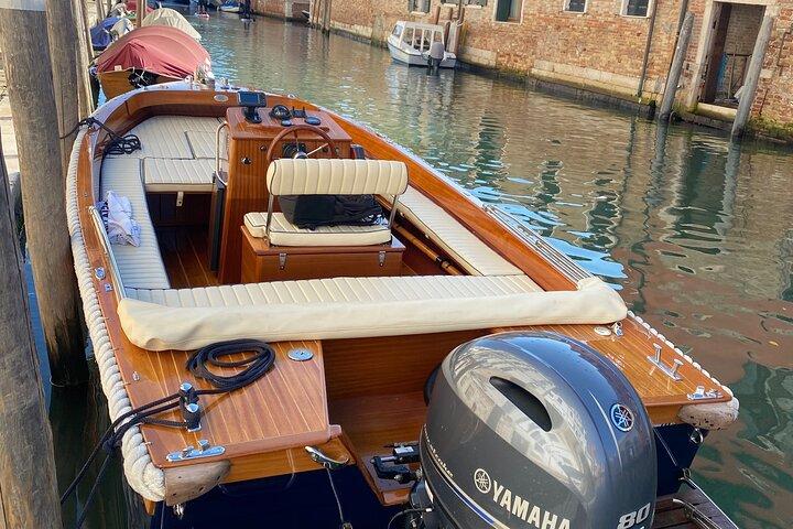 Murano and Burano Private Boat Tour from Venice