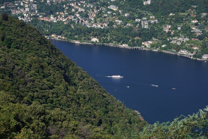 Lake Como Scenic Hiking Tour with Panoramic Views