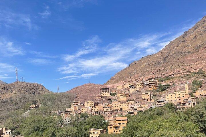 Marrakech: Ourika Valley Day Trip Waterfalls & Lunch