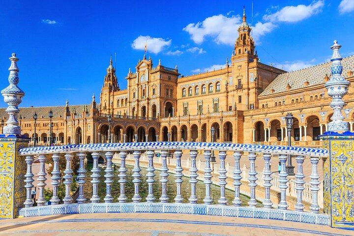 Sevilla Private Walking Tour with a Local