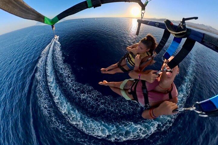 Parasailing in Sharm El Sheikh - Adventure over the Red Sea