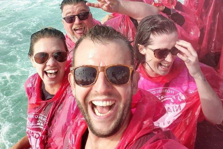 Niagara Falls Day Tour, Boat Cruise and Journey Behind the Falls