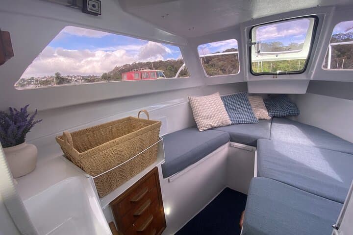 Self Drive Boat Hire Sydney Harbour (No license required)