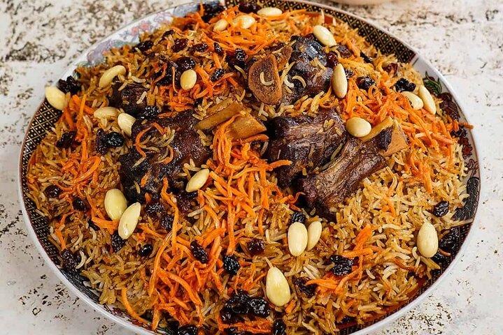 Group Guided Muscat City Tour with Pickup and Free Lunch