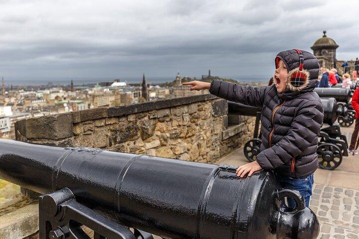Edinburgh Castle and Royal Mile Guided Tour + Entry Ticket
