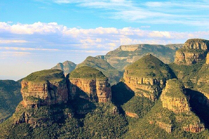 Blyde River Canyon, God's Window & Bourke's Luck Potholes full day from Hazyview