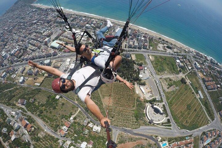 Alanya Tandem Paragliding Experience