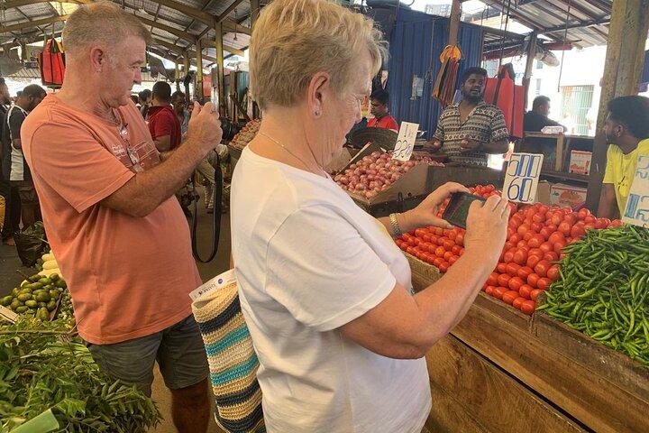 G Dinu Colombo Cooking Class Market Tour & Home Style Cuisine