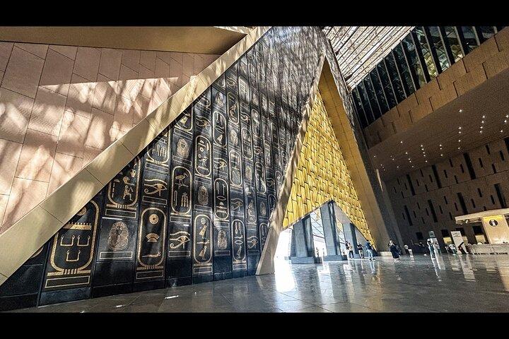 Private Guided Tour to The Grand Egyptian Museum