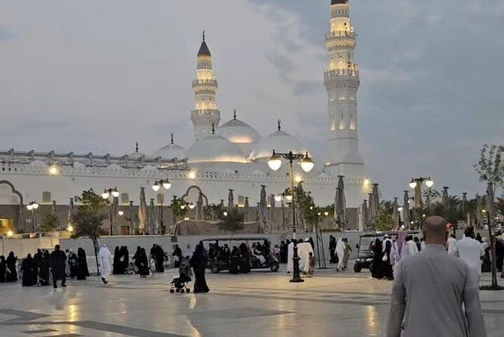 Private Guided Ziyarat Tour of Madinah.