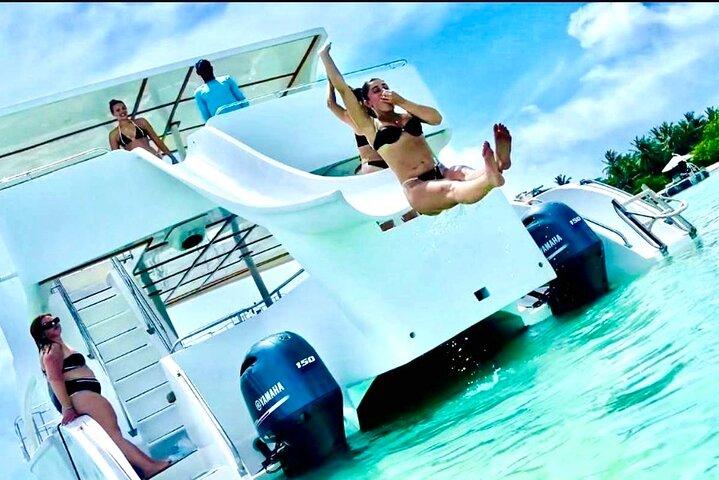 Sand Bar Punta Cana, Snorkeling, Party Boat, Booze Cruise Party
