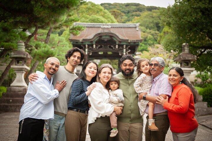 A Privately Guided Photoshoot in Beautiful Kyoto by a Pro