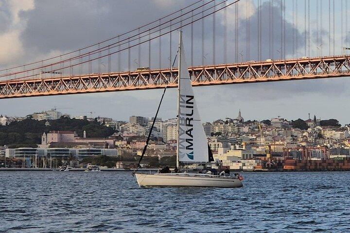 Sailboat Tour in Lisbon with drinks included | Morning and Sunset