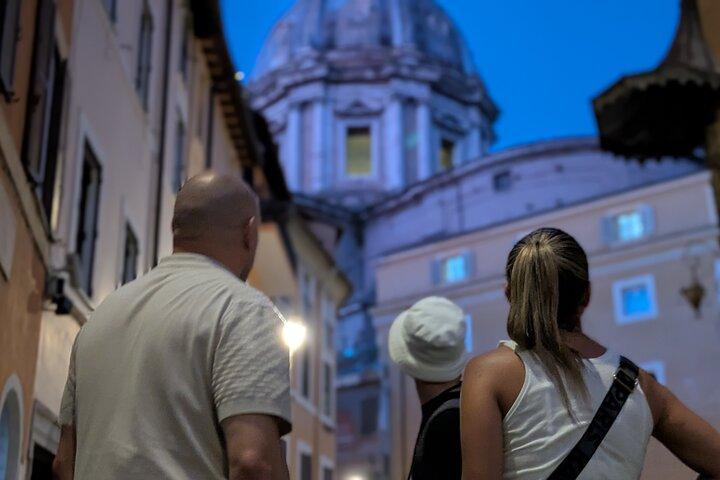 Rome Secrets with Dark History and Tasty Bites Tour Experience