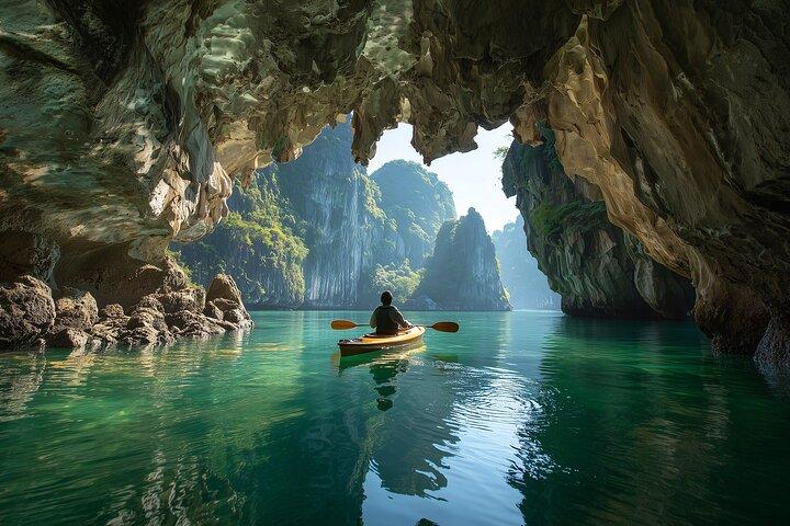 6-Star Luxury Cruise Ha Long & Lan Ha Bay from Ha Noi